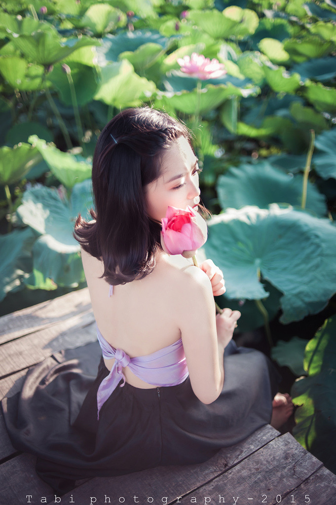 极品美女丝袜被的嘿嘿动漫